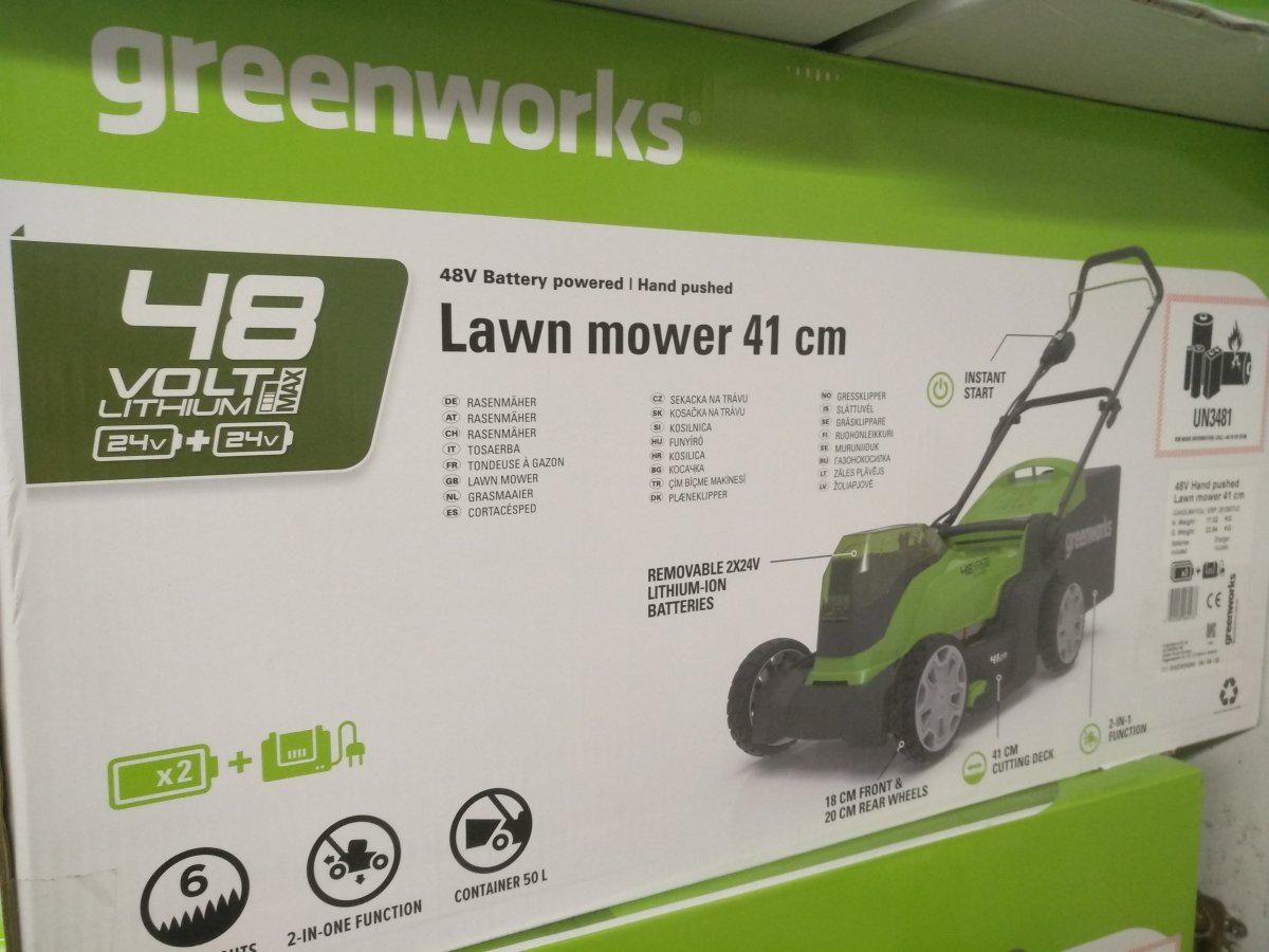 Green Works Lawn Mower/ To Buy direct ring 01993881320